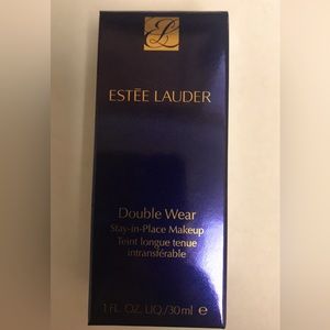 Estée Lauder Foundation